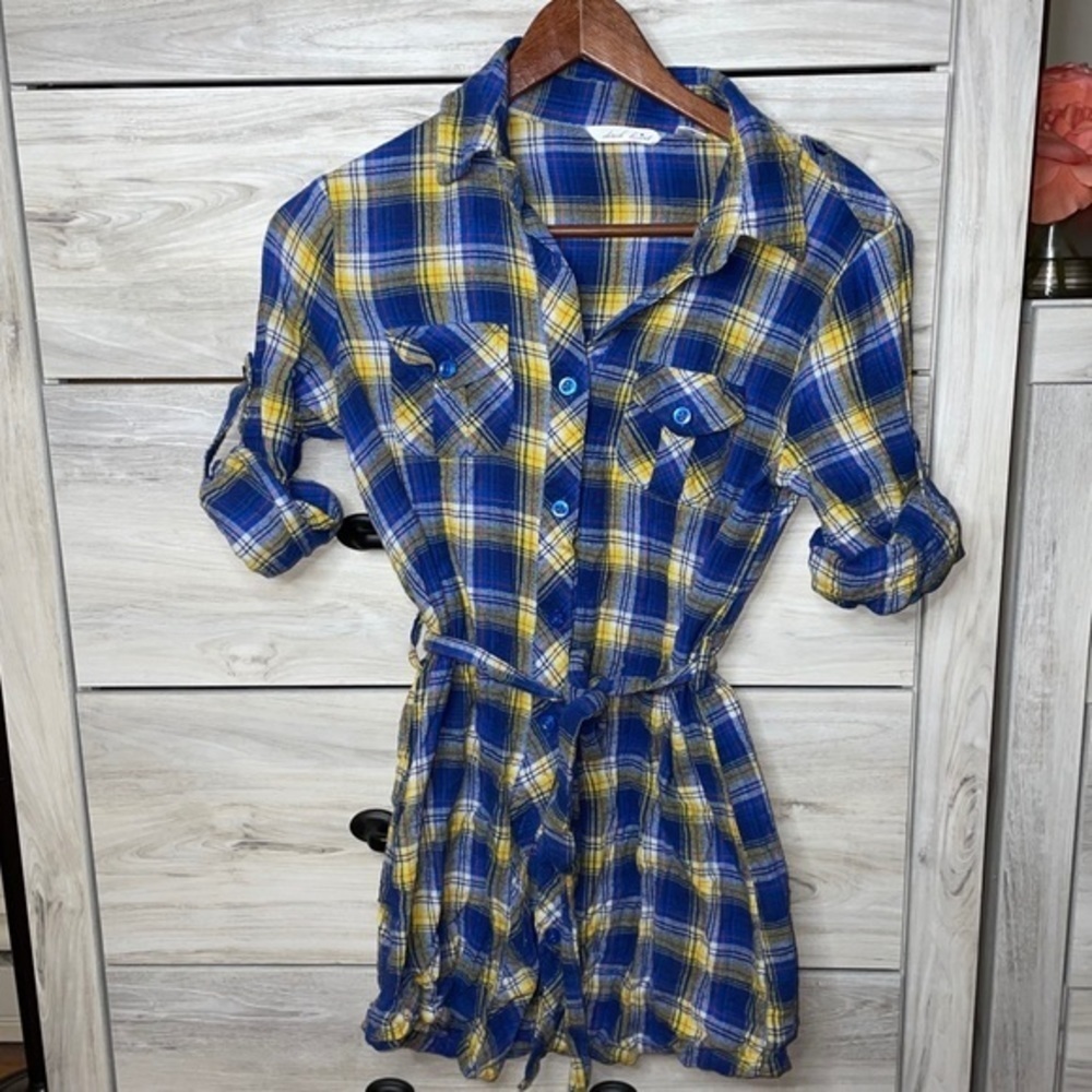 Derek Heart tunic top